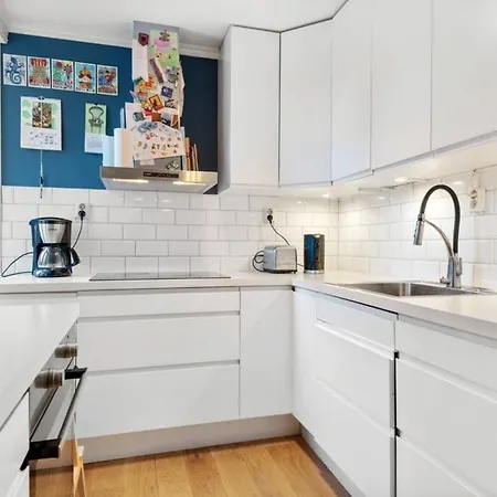 Dinbnb Homes I Family Friendly Home In Historical Sandviken Bergen Exterior photo