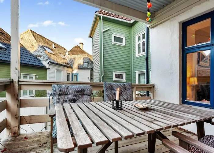 Dinbnb Homes I Family Friendly Home In Historical Sandviken